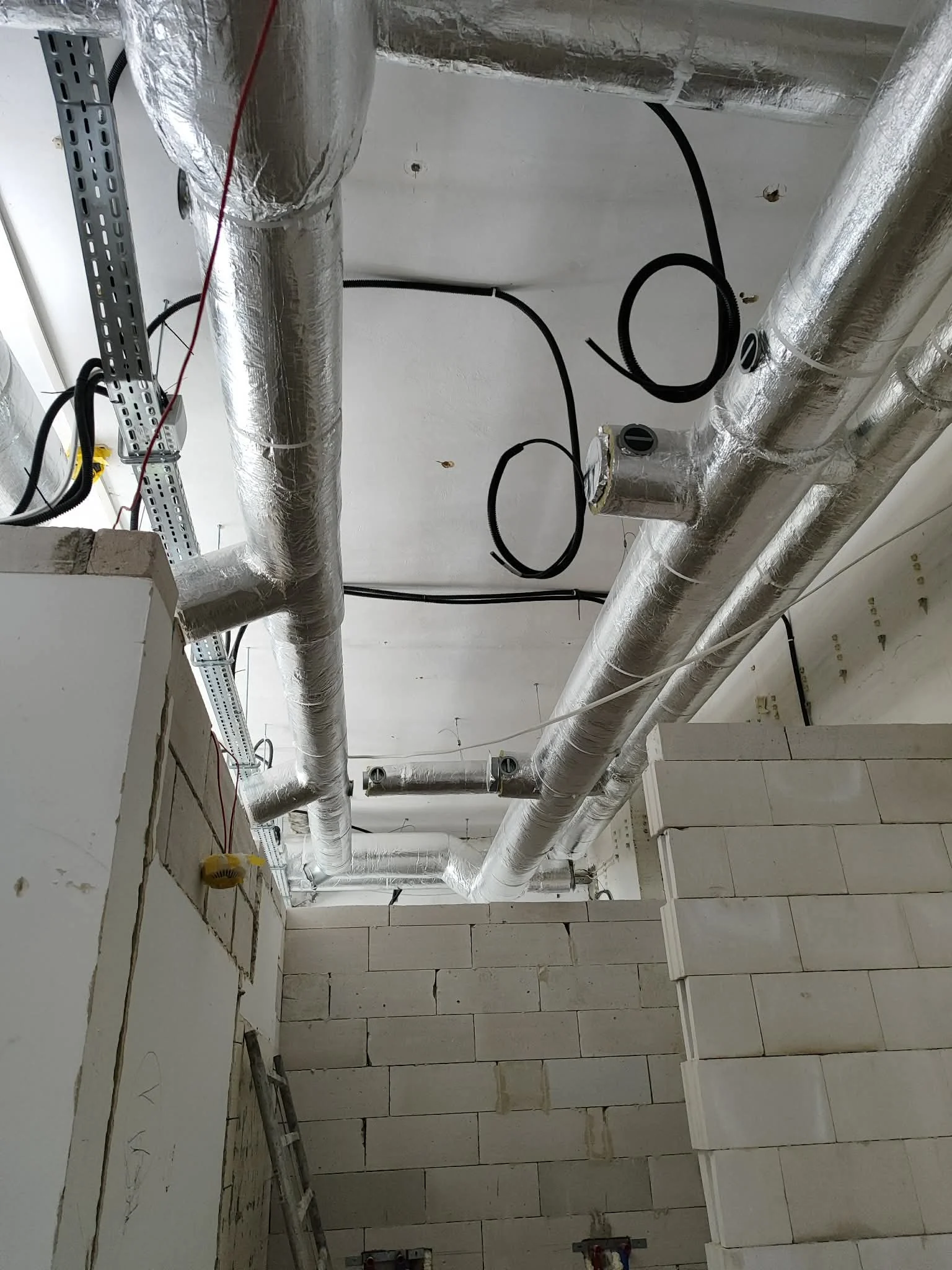 Instalacja rekuperacji w obiekcie przemysłowym